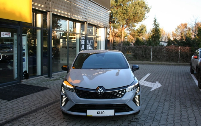 Renault Clio cena 88200 przebieg: 10, rok produkcji 2023 z Darłowo małe 37
